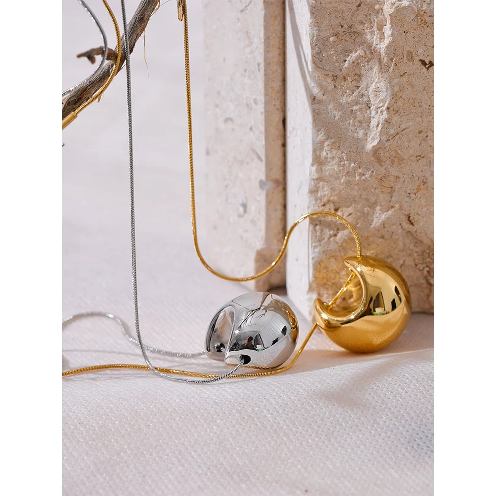 Crescent Moon Pendant