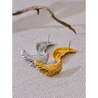 Croissant Moon Stud Earrings