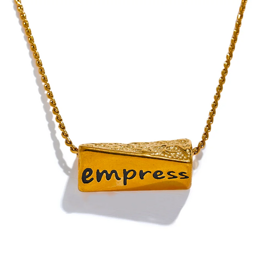 Vintage Vibes Empress Necklace