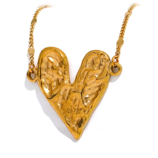 Gold Necklace With Heart Pendant