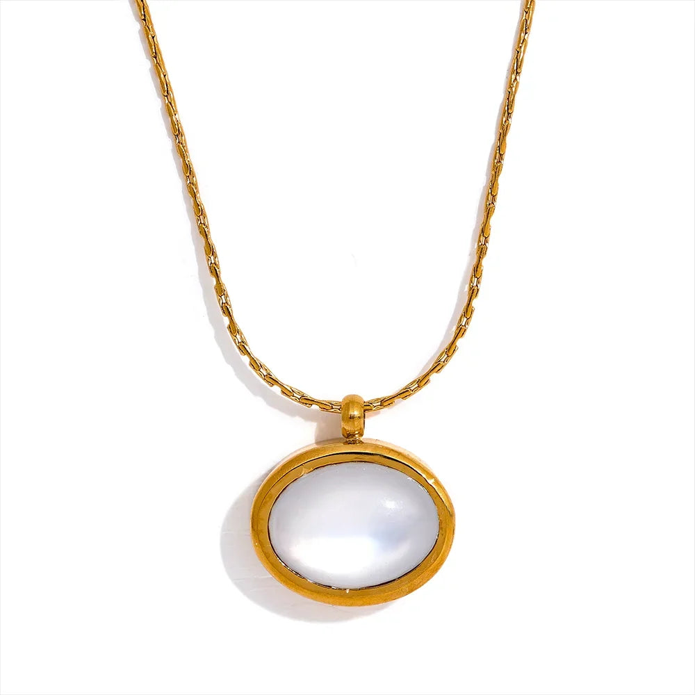 Oval Necklace