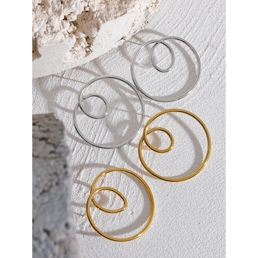 Round Knotted Hollow Stud Earrings