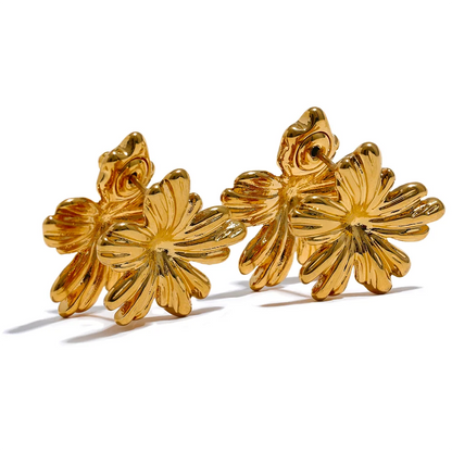 Stereoscopic Flower Golden Earrings