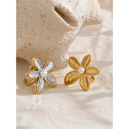 Silver Flower Ring