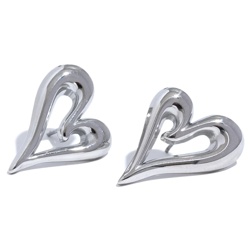 Heart Love Hollow Stud Earrings