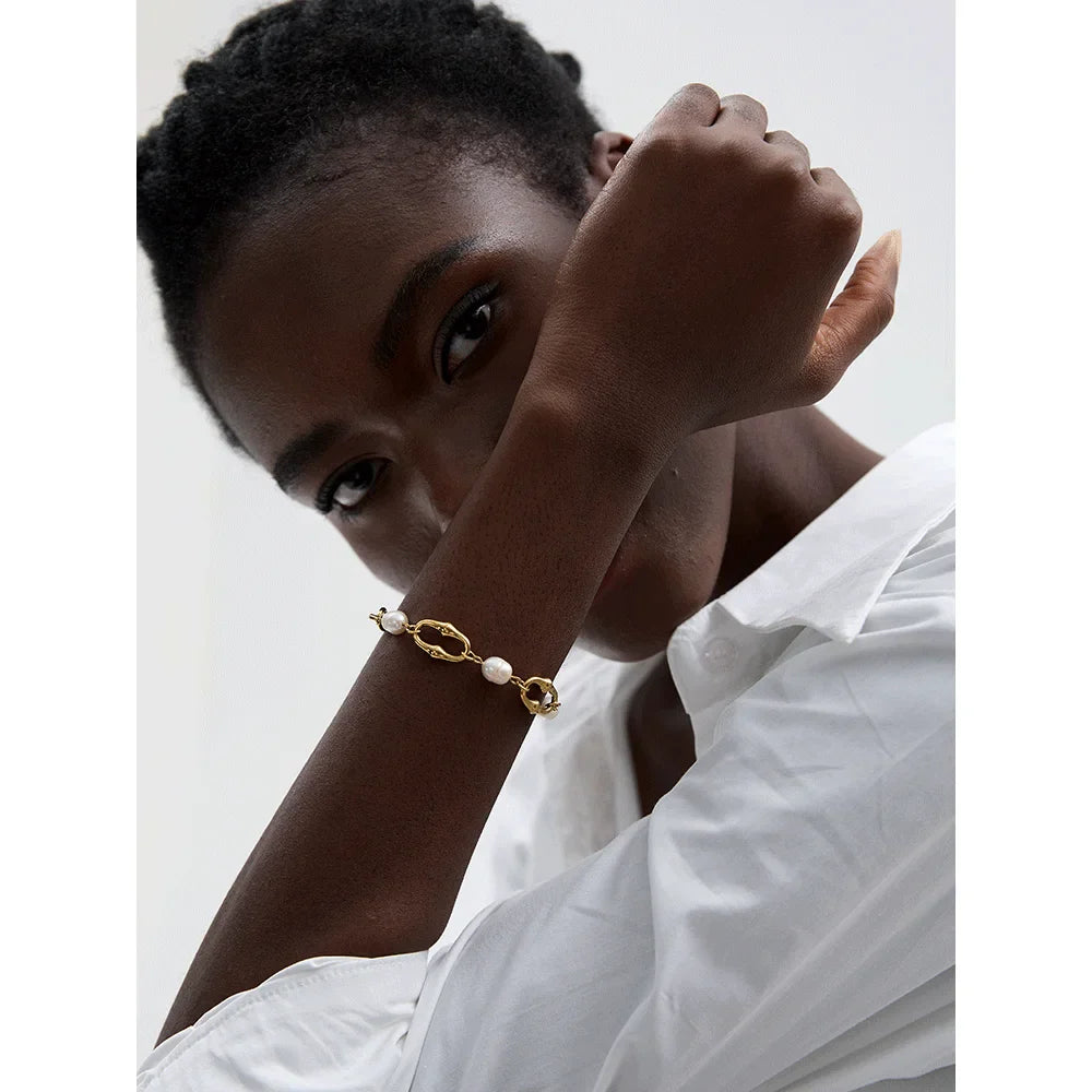 Small Pearl Necklace