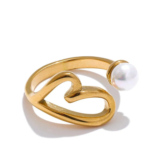 Gold Ring With Pearl