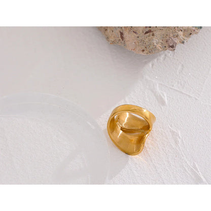 Unusual engagement rings