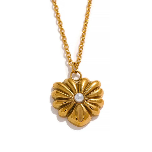 Pearl Necklace With Pendant
