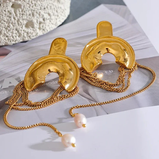 Drop Pearl Earrings