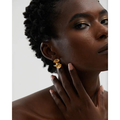 Fan Earrings