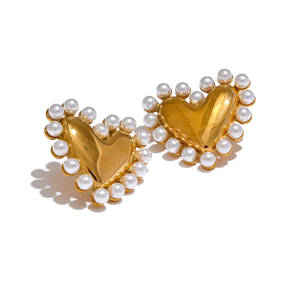 Heart pearl earrings