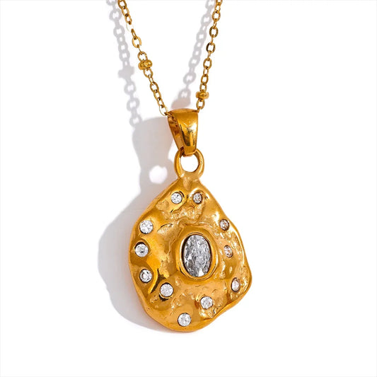 Gold Pendant Necklace