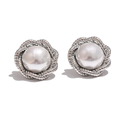 Stud With Pearl