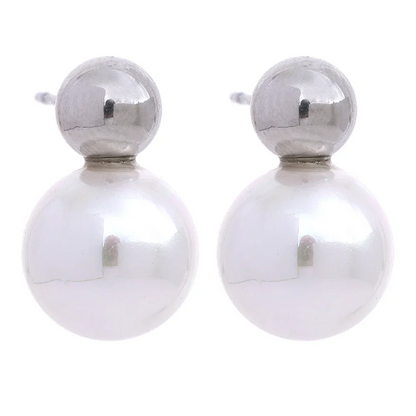 Chic Pearl Stud Earrings