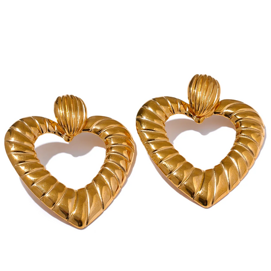 Heart Hollow Studs