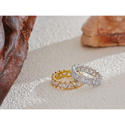 Delicate Bling Zirconia Ring