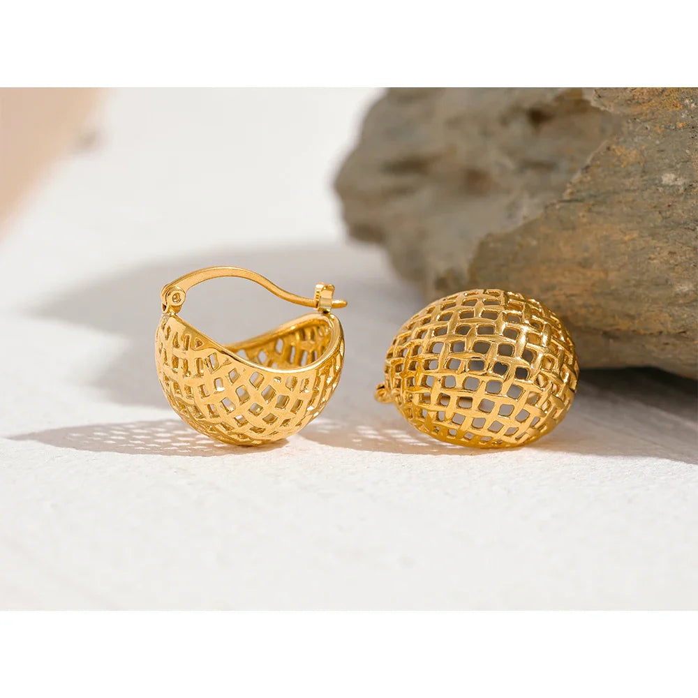 Metal hoops