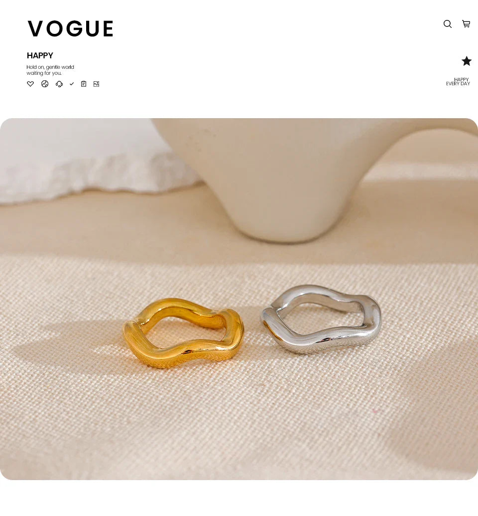 Gold twist ring