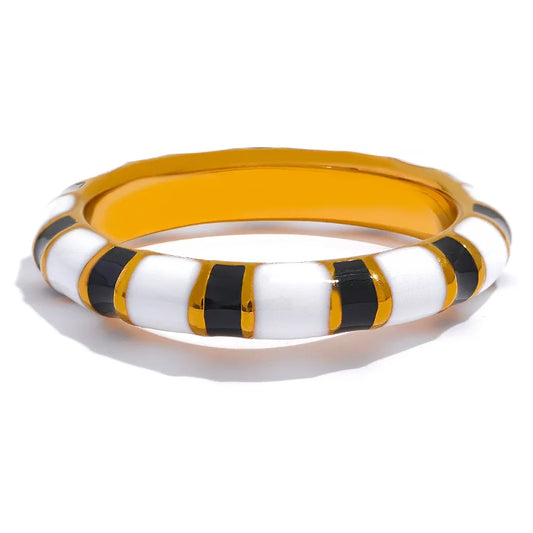 Zebra Fashion White Enamel Index Finger Ring