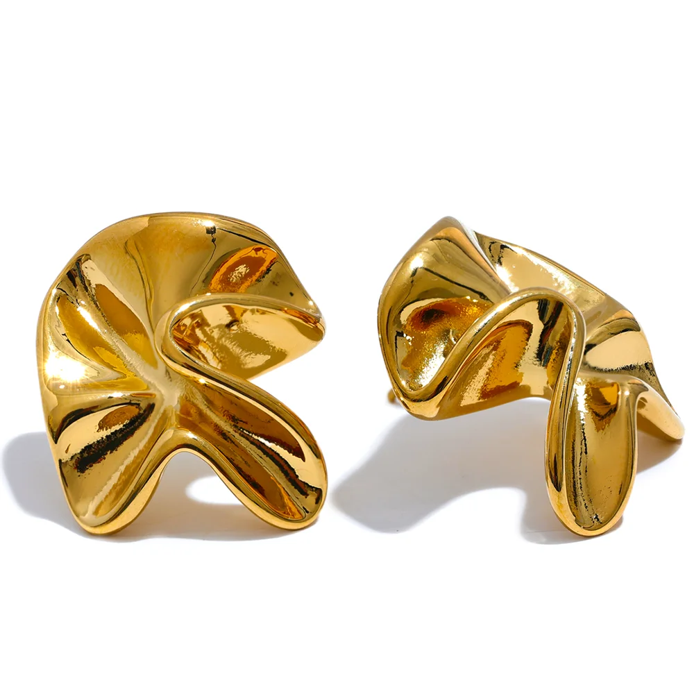 Irregular Flower Stud Earrings
