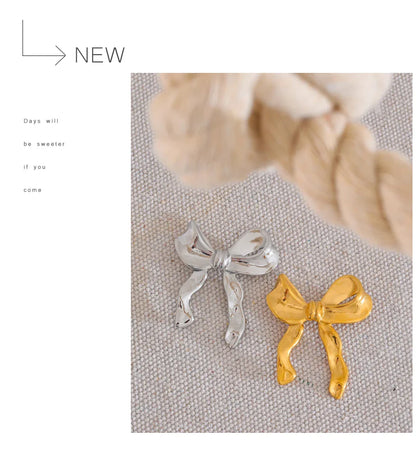 Bow Brooch