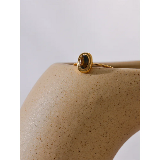 Thin gold ring