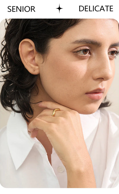 Gold twist ring