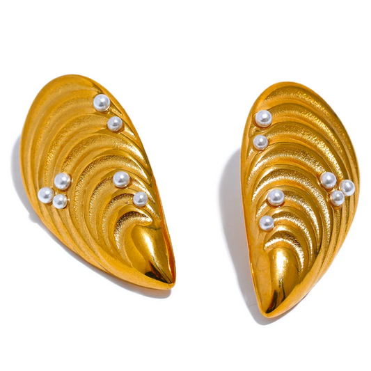 Shell Earrings