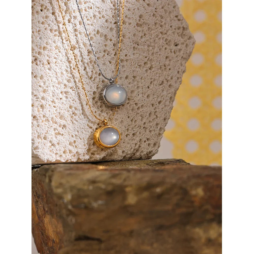 Oval Necklace