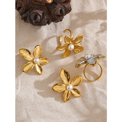 Silver Flower Ring