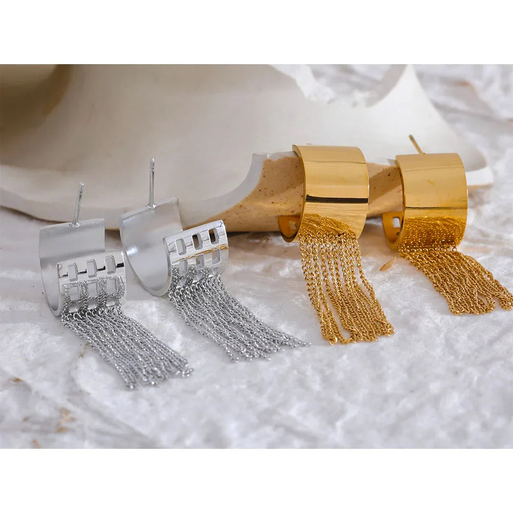 Cute dangle earrings