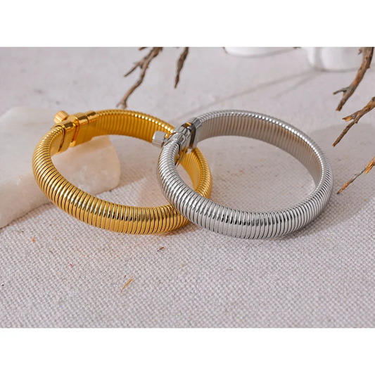 Statement Elastic Metal Bracelet