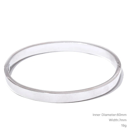 Wide Round Bracelet