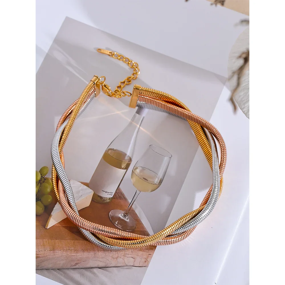 Twisted Chain Necklace