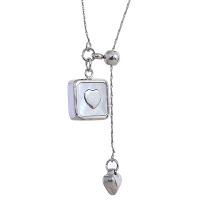 Heart Shell Pendant Necklace
