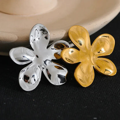 Flower Brooch Pin