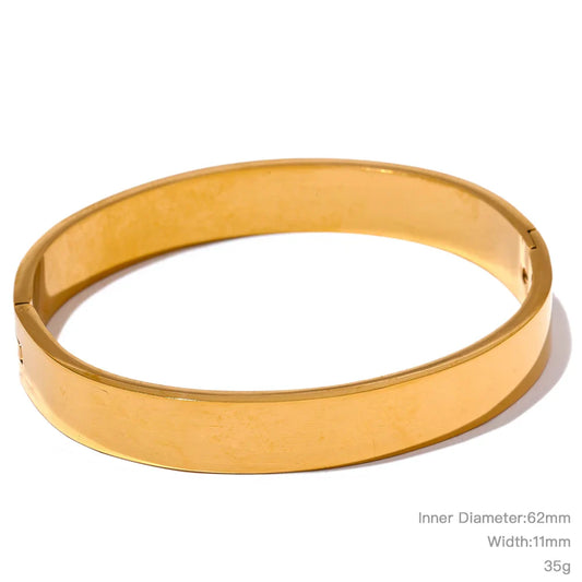 Wide Round Bracelet