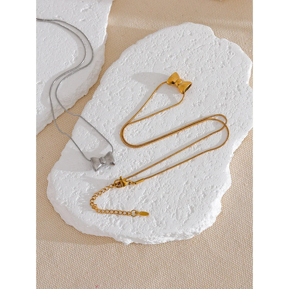 Bow Knot Pendant Necklace