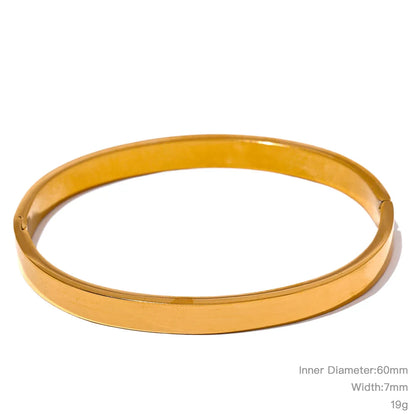 Wide Round Bracelet