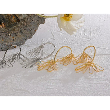 Dangling earrings