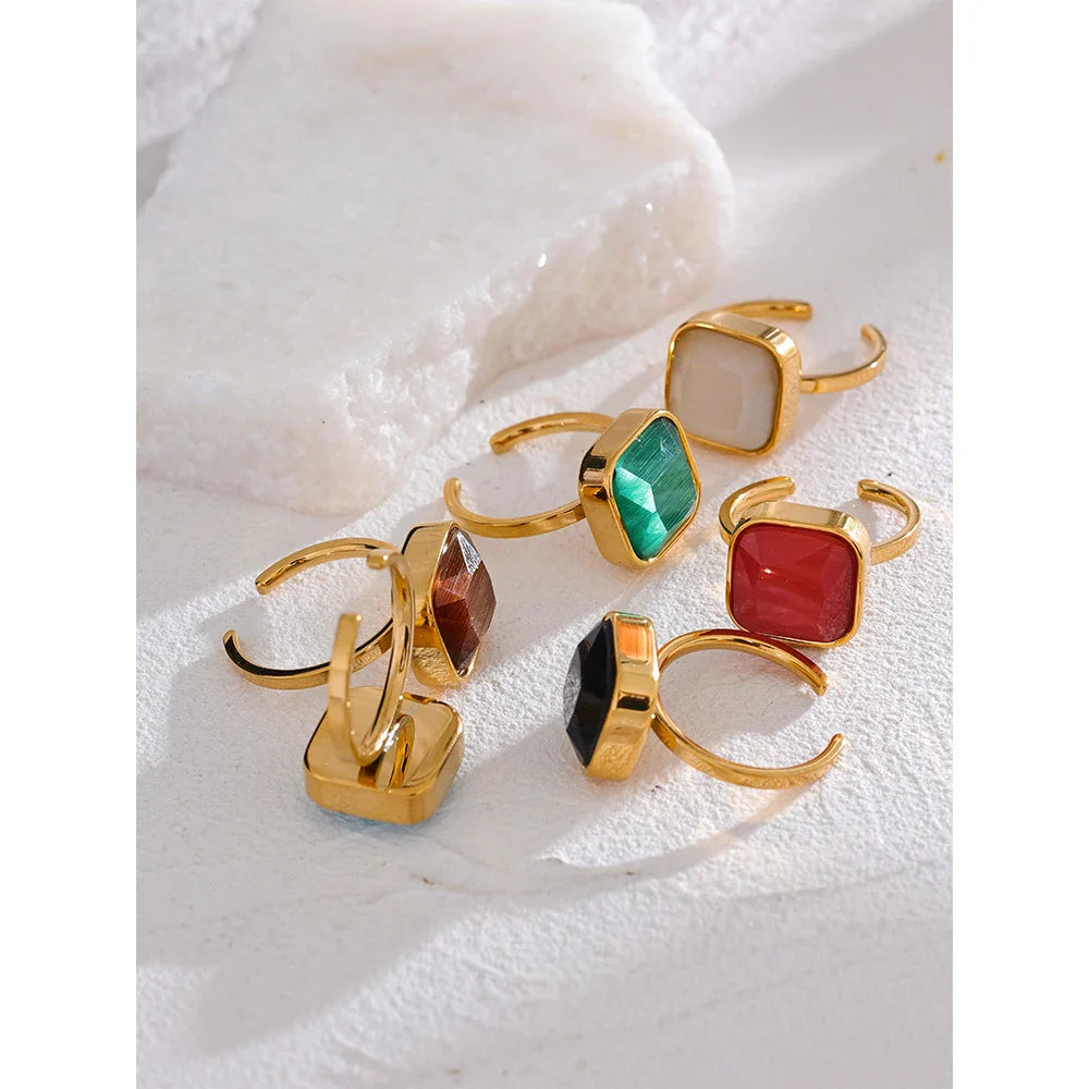 Cats eye stone ring