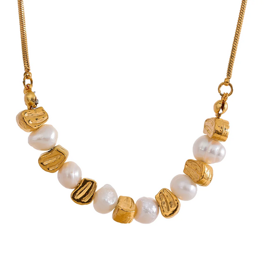 Chunky Pearl Necklace