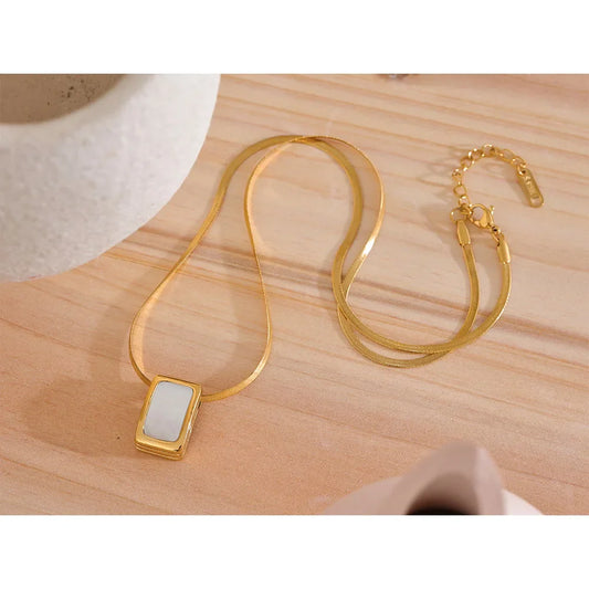 Chunky Pearl Necklace