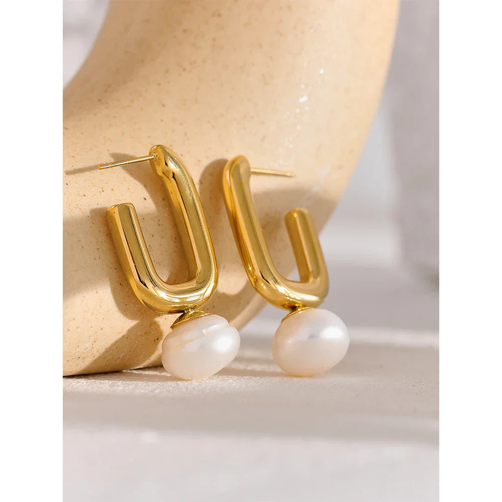 Textured Gold Pearl Earrings