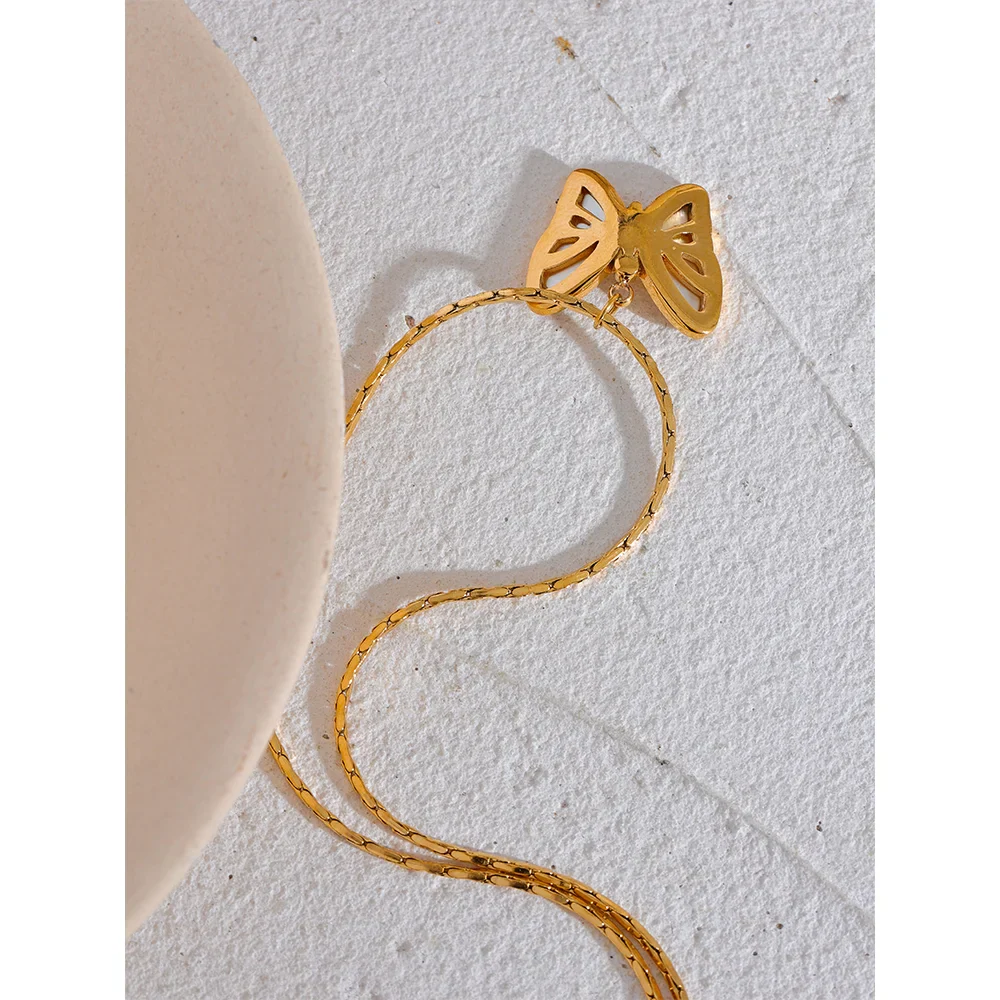 Cubic Zirconia Pendant