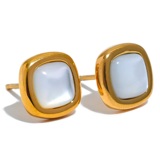 18k Gold Plated Pearl Stud Earrings