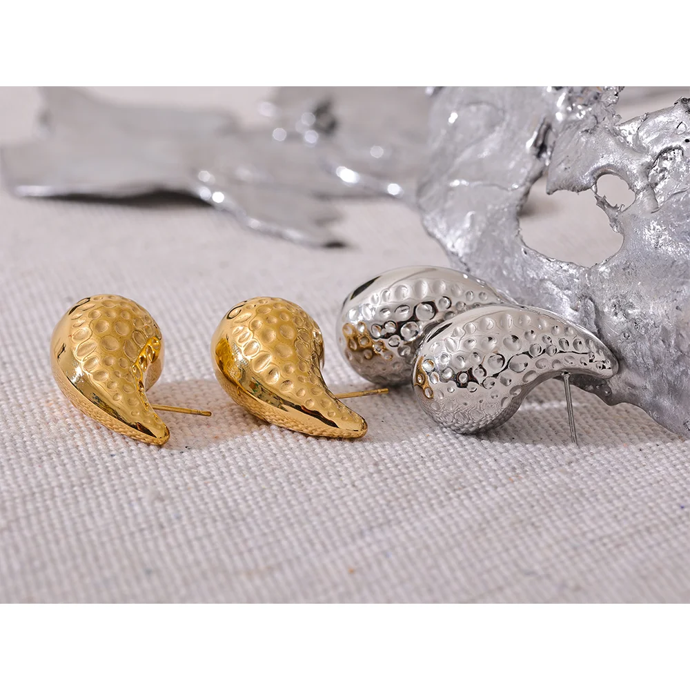 Hammer Water Drop Stud Earrings
