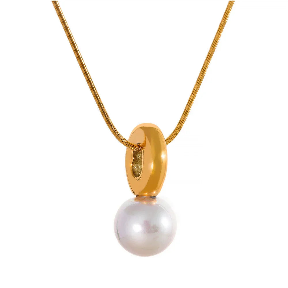 Shell Imitation Pearl Pendant Necklace