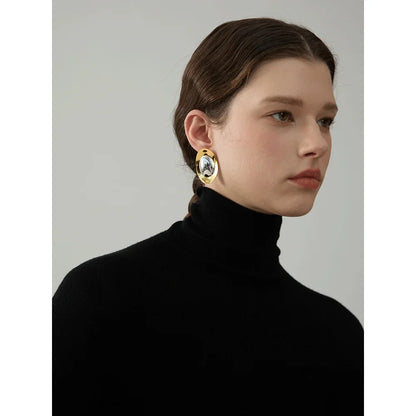 Smooth Temperament Stud Earrings